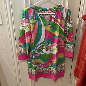 Barbara Gerwit swim cover up. Great for the beach or pool.